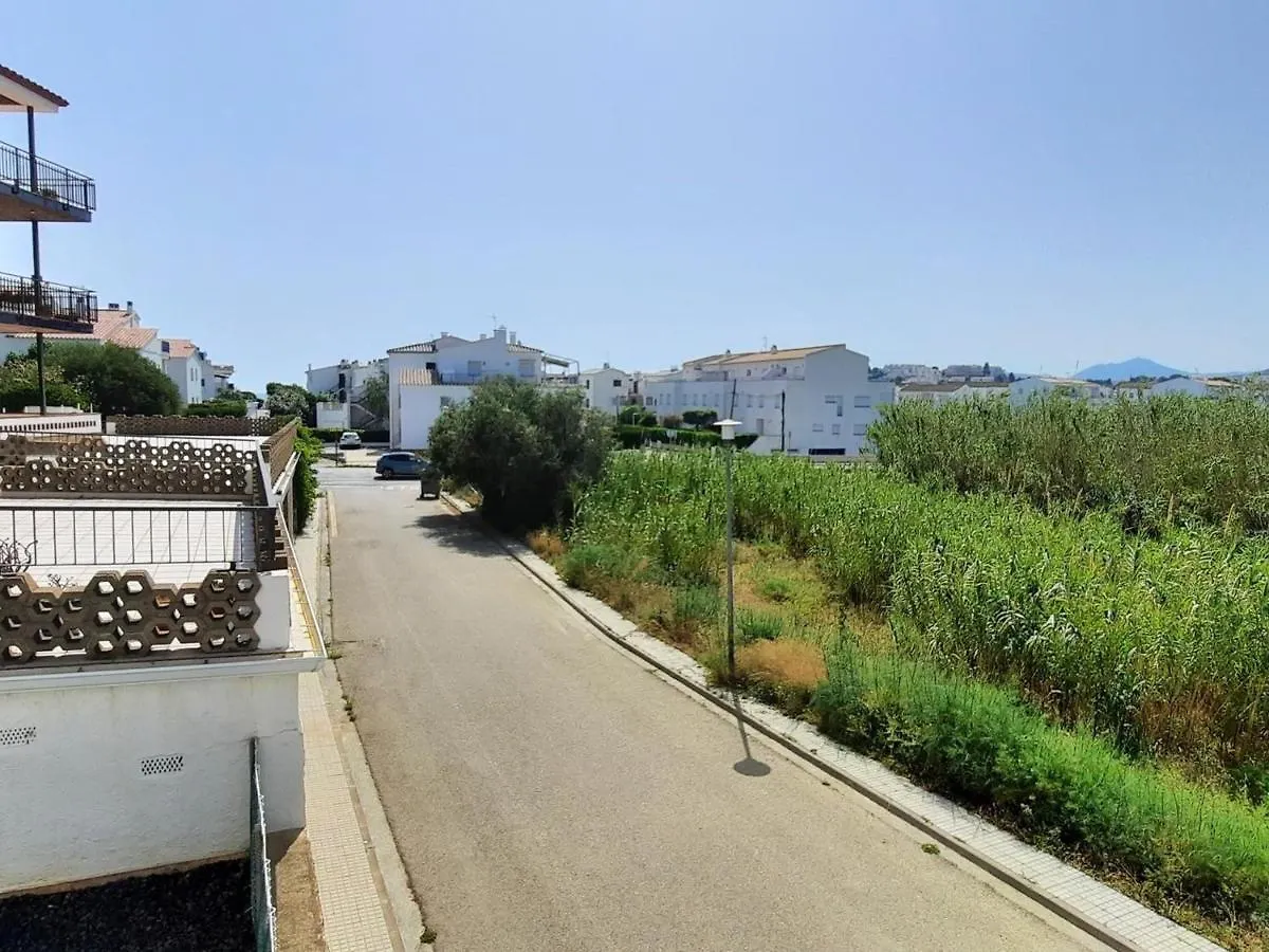 Apartamento Confortable En Sant Genis, Llanca - Cerca De Playa Y Actividades F - Es-170-44 0*,