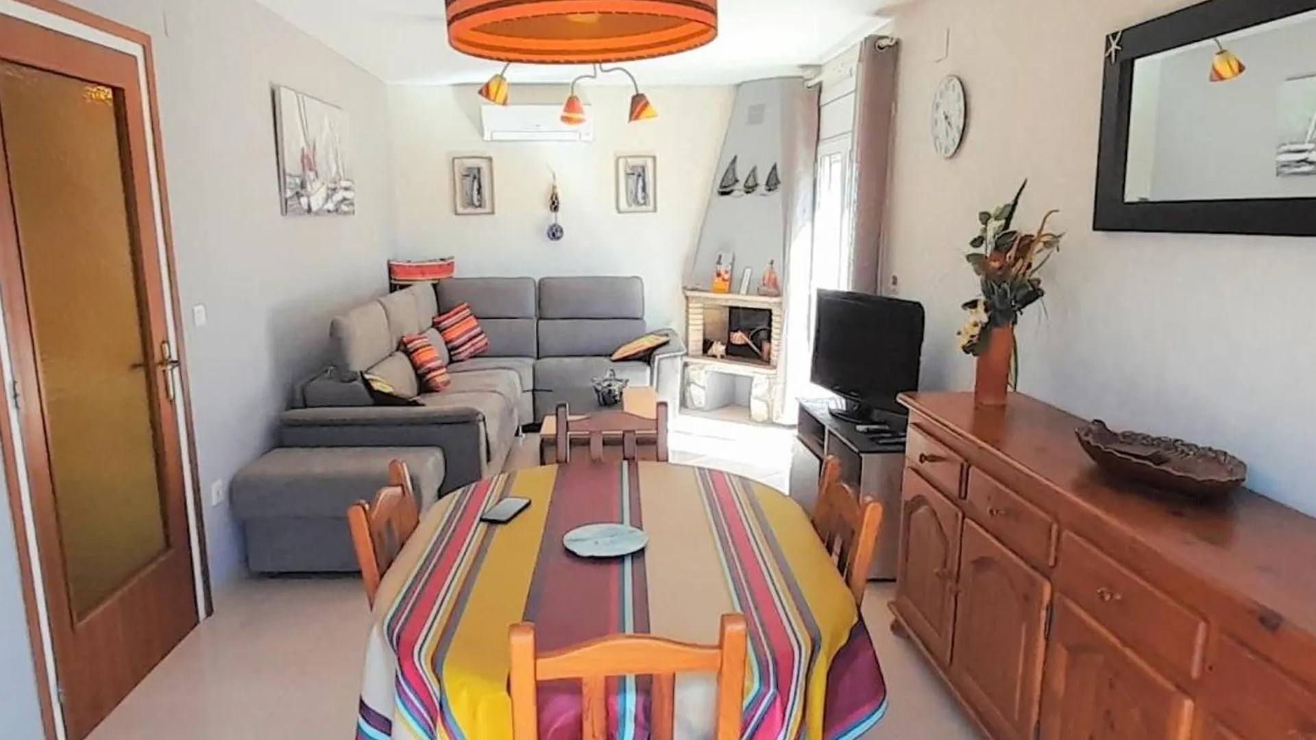 Apartamento Confortable En Sant Genis, Llanca - Cerca De Playa Y Actividades F - Es-170-44 Spain