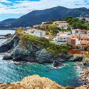 Apartamento Con Piscina En, Llançà